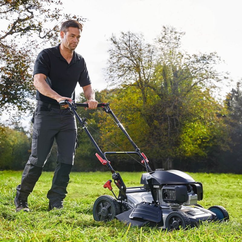 Erbauer GCV145 benzindrevet plæneklipper med fremdrift, 46 cm