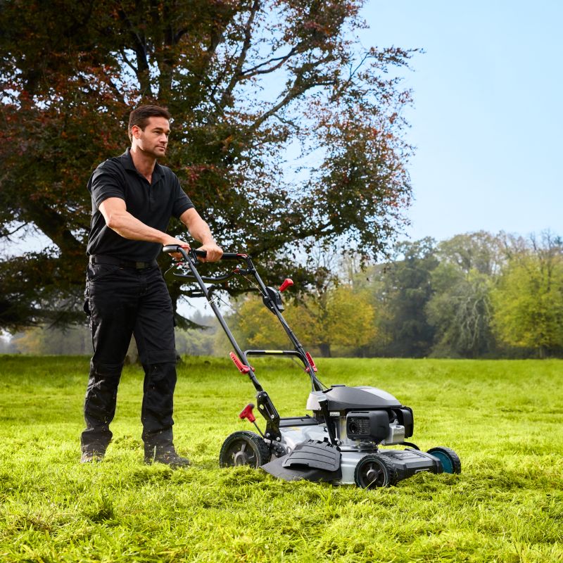 Erbauer GCV170 benzinplæneklipper med selvkørende funktion, 51 cm