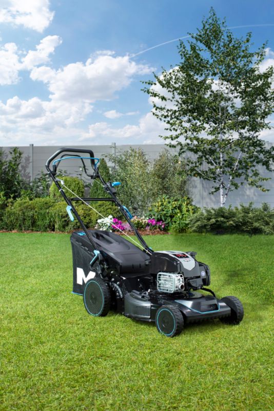 Benzindrevet plæneklipper med fremdrift MacAllister B&S 675EXI 51 cm