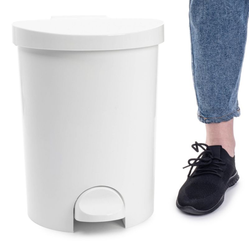 Curver affaldsspand med pedal 15L i hvid