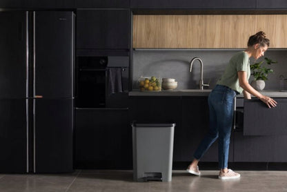 Affaldsspand med pedal Curver Compatta mørkegrå 23L+23L