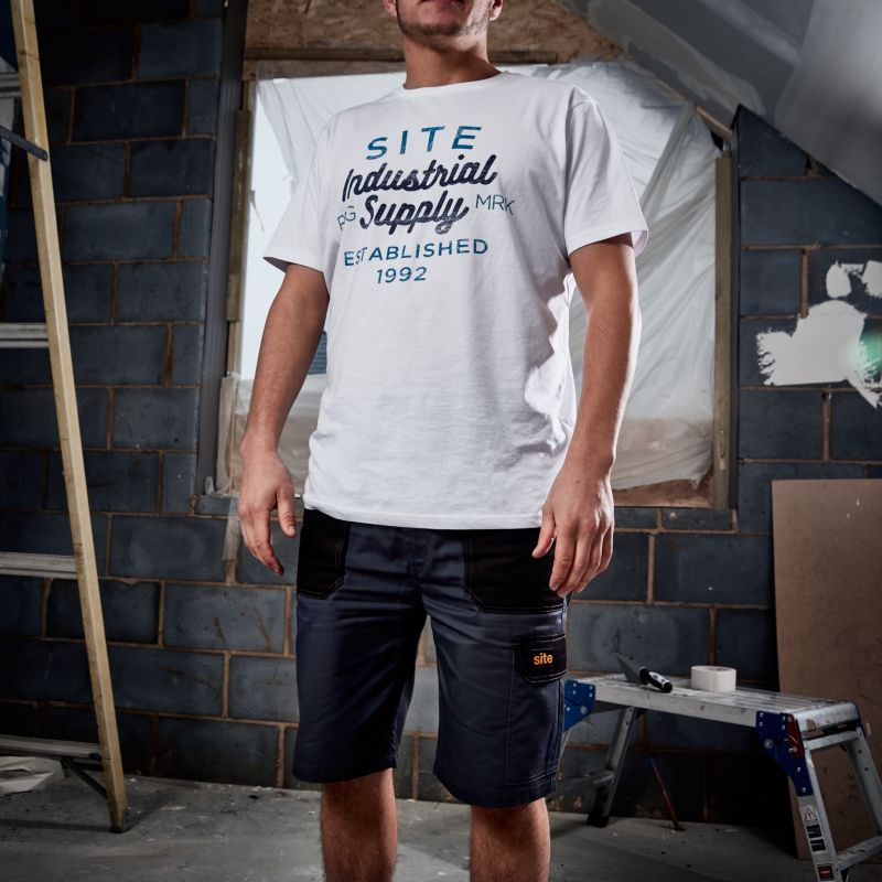 Site t-shirt i navyblå, str. L