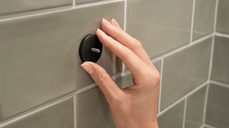 Tesa Aluxx enkelt kurv i mat-sort anodiseret aluminium
