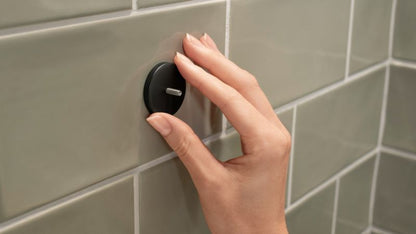 Tesa Aluxx enkelt kurv i mat-sort anodiseret aluminium
