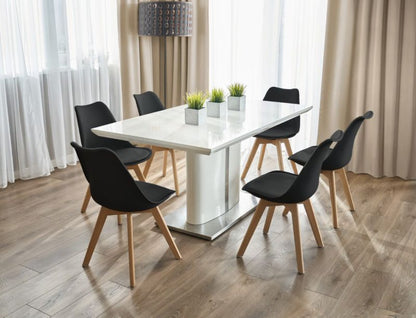 https://media2.castorama.pl/is/image/CastoramaPL/krzes-o-skandynawskie-jumi-do-jadalni-salonu-kuchni-kuchenne-oslo-czarne-1-szt-~5900410599178_02c_MP
