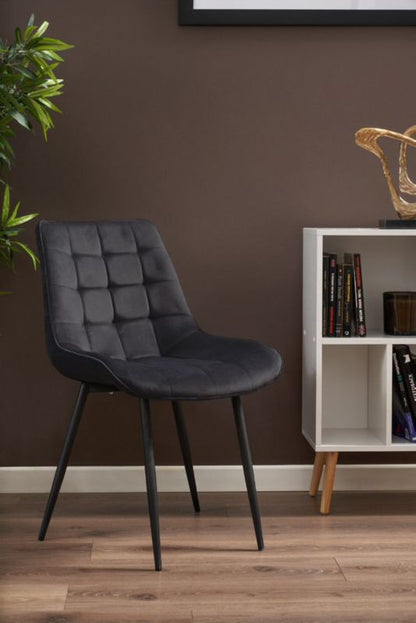 https://media2.castorama.pl/is/image/CastoramaPL/krzes-o-welurowe-jumi-tapicerowane-czarne-do-salonu-jadalni-wygodne-eleganckie-1-szt-~5900410358744_04c_MP?$MOB_PREV$&$width=600&$height=600