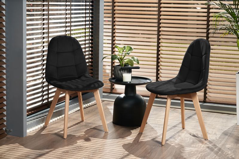 https://media2.castorama.pl/is/image/CastoramaPL/krzes-o-welurowe-jumi-tapicerowane-czarne-do-salonu-jadalni-wygodne-eleganckie-1-szt-~5900410592728_03c_MP?$MOB_PREV$&$width=600&$height=600