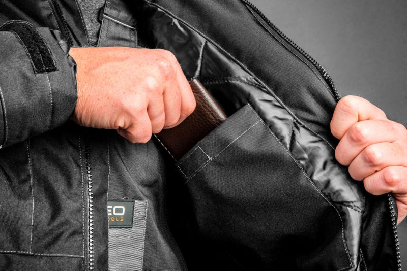 NEO TOOLS vinterarbejdsjakke vind- og vandtæt str. M sort 1 stk.