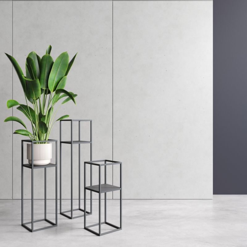 Your Loft Design Black Lille L metal planteholder 19x19x77 cm, 1 stk.