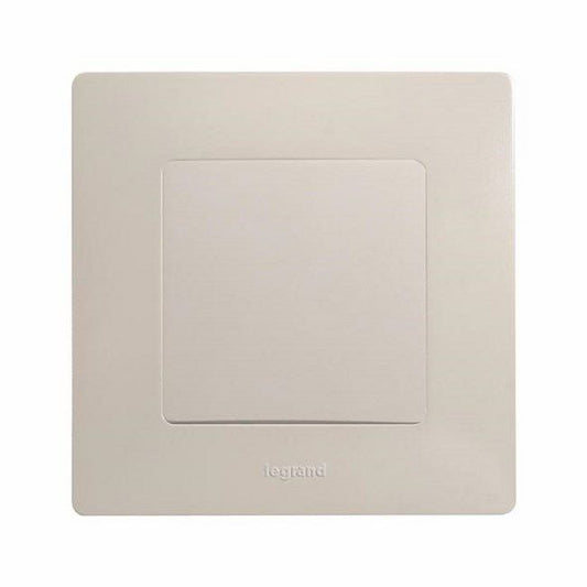 Legrand Niloe Eco enkelt indbygningsafbryder komplet i creme