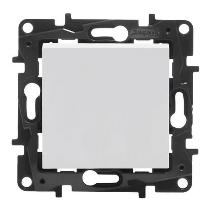 Legrand Niloe Step enkelt afbryder hvid
