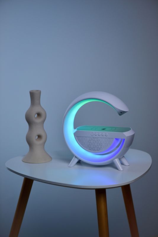 Activejet Solo LED skrivebordslampe med musik og RGB-belysning i hvid