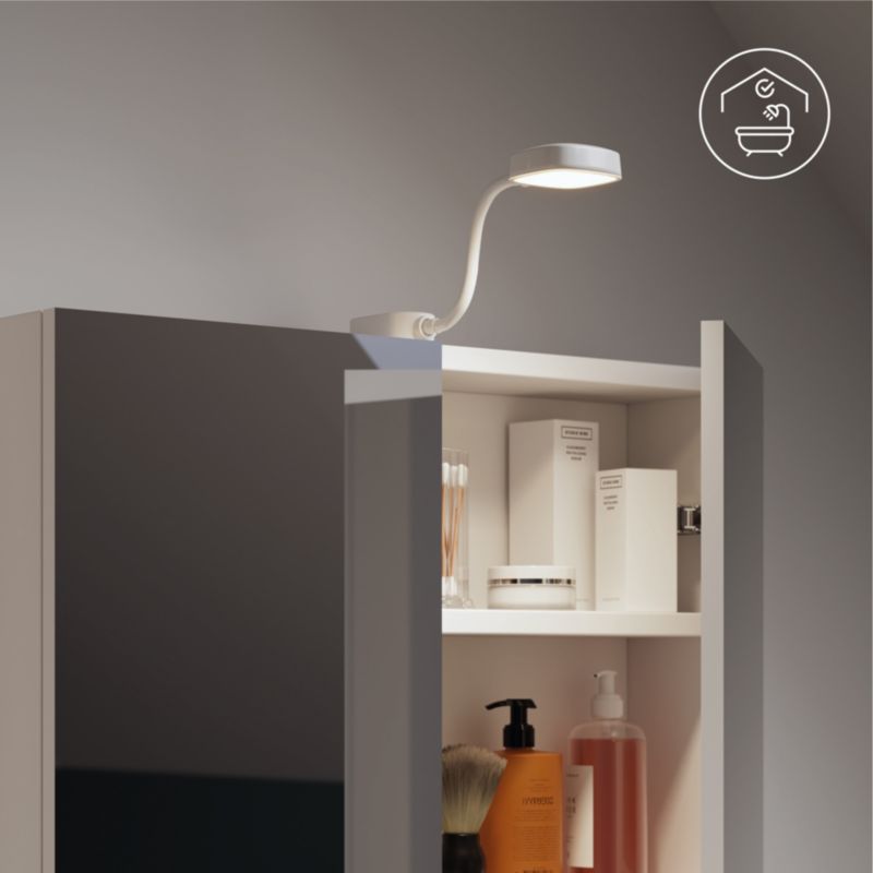 GoodHome Hornbil IP44 hvid overskabslampe