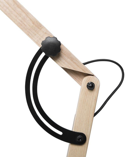 Gulvlampe Hetton træ sort 1 stk.