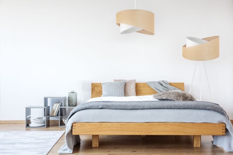 Gulvlampe med treben Light Home LH Juta Træ 1x E27 60W tynde ben hvid/naturlig 1 stk.