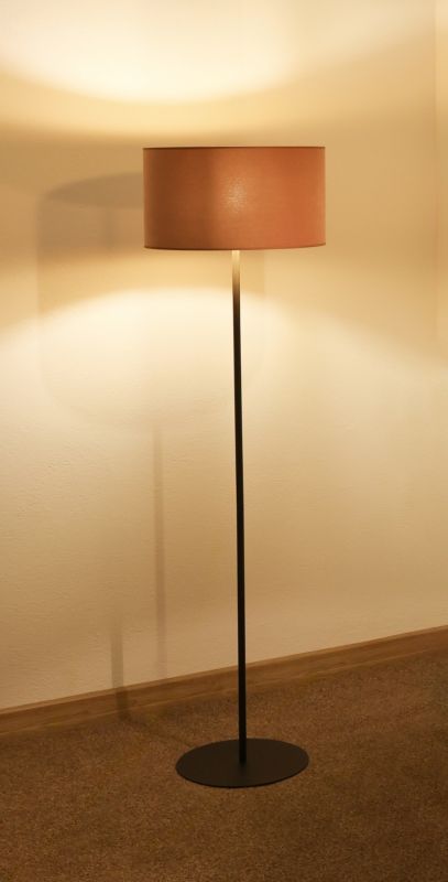 Gulvlampe Duolla Roller 1-punkts E27 Karamel