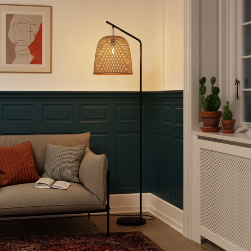 GoodHome Calume gulvlampe 1-punkts E27 bambus