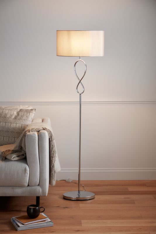 GoodHome Carnavon E27 gulvlampe i krom