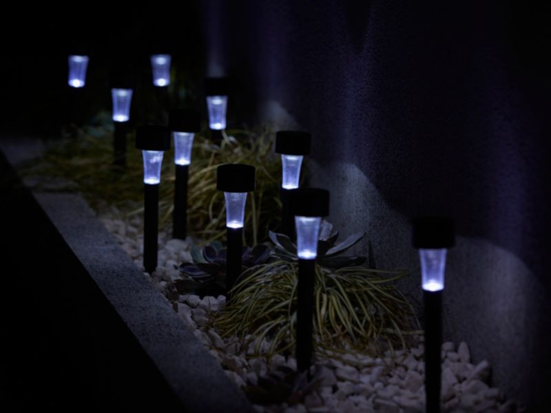 Sort solcellelampe med jordspyd, 10 stk.