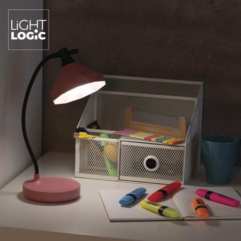 LED bordlampe LightLogic LL KITA DIM CCT PK 66368 med justerbar farvetemperatur 3000/4000/6500K, børnebordlampe, pink, USB, 1 stk.