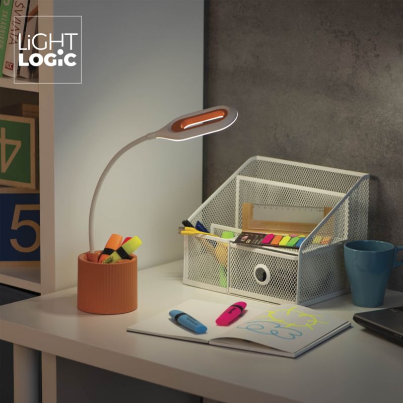 LED bordlampe LightLogic LL LANKI DIM CCT OR 66374 med justerbar farvetemperatur 3000/4000/6500K, børnebordlampe, orange, USB, 1 stk.