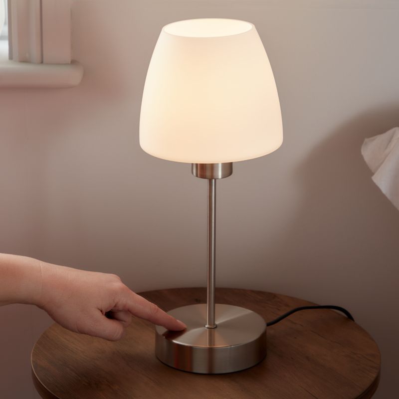GoodHome Kluan bordlampe E14 mat‑krom
