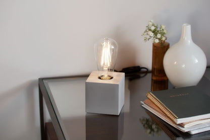 GoodHome Qausuit Beto E27 bordlampe kvadratisk