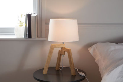 GoodHome Trianoy bordlampe 1-punkts E14 hvid / træ