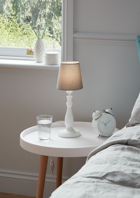GoodHome Tulou bordlampe 1-punkts E14 hvid