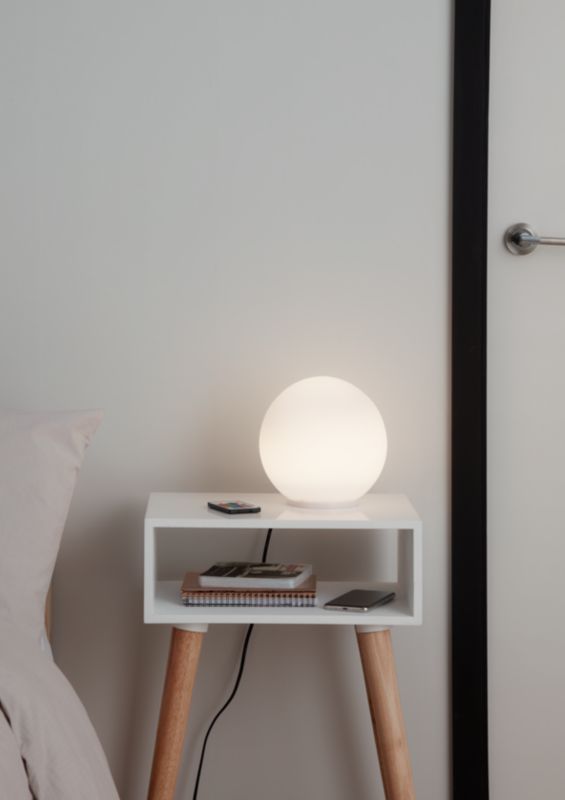 GoodHome Baoule LED-bordlampe i hvid med RGB-farveskift