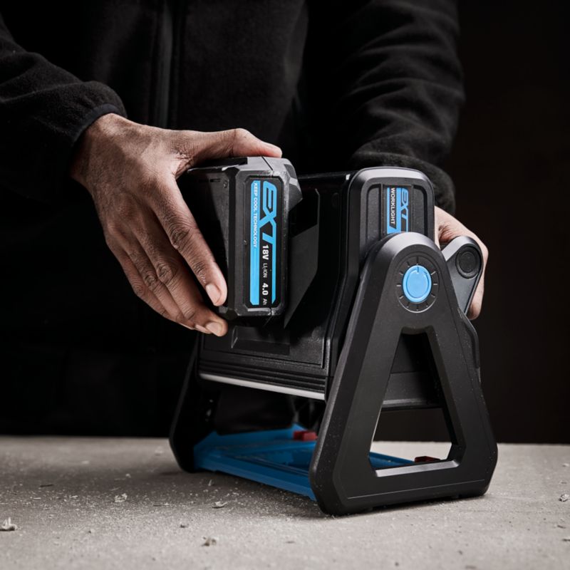 Værkstedslampe 18 V 2000 lm Uden Batteri