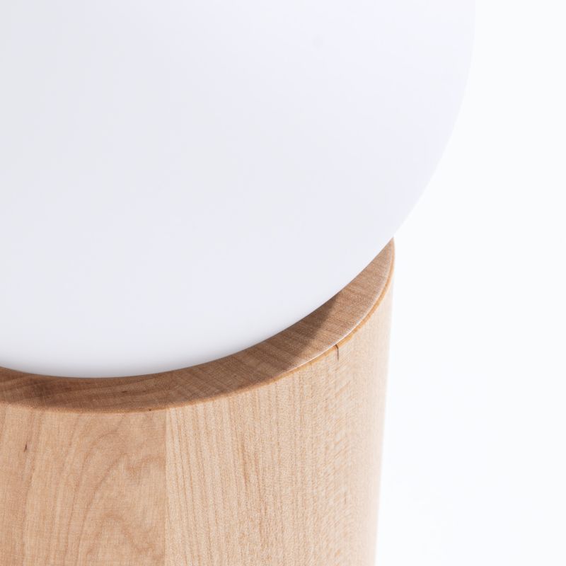 Boomo bordlampe i træ fra Sollux Lighting, 1 stk.