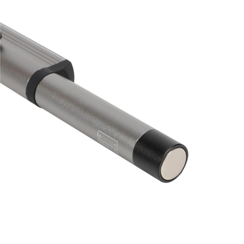 Diall lommelygte 120 lm 3 x AAA