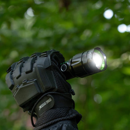 Vayox VA0108 taktisk genopladelig lommelygte med ZOOM, vandtæt IPX5, 1060 lm, 1 stk.