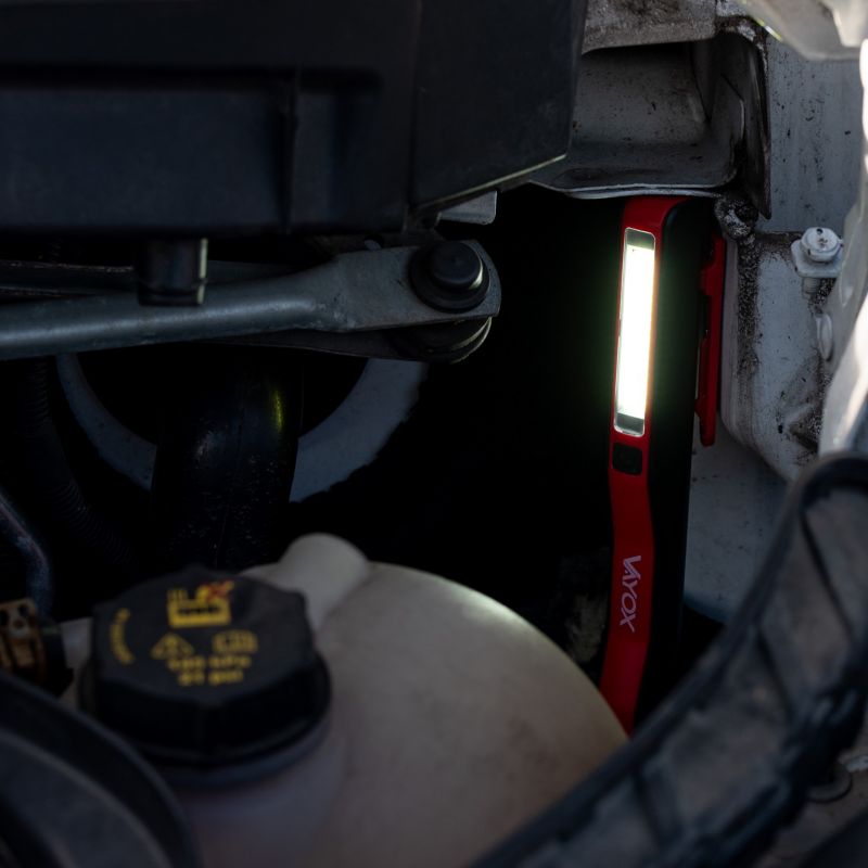 Vayox VA0102 værkstedslygte på batteri med magnet 120 lm, 1 stk.