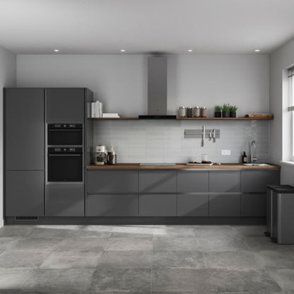 Høj kolonnefront med 1 låge GoodHome Innovo i børstet stål
