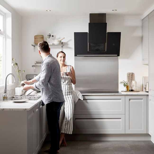 GoodHome Garcinia hjørneliste til vægskab 91 x 6 cm grå sten