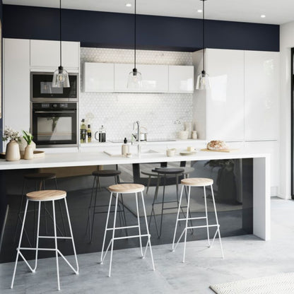 Hjørneliste til højskab GoodHome Garcinia 89,5 x 5,9 cm hvid højglans