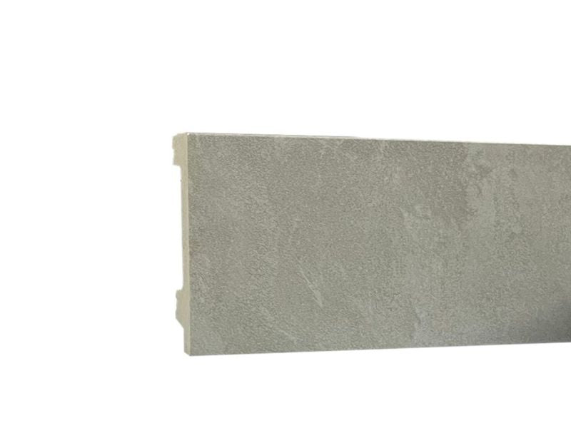 Afslutningsliste 240 cm Hvid Polystyren