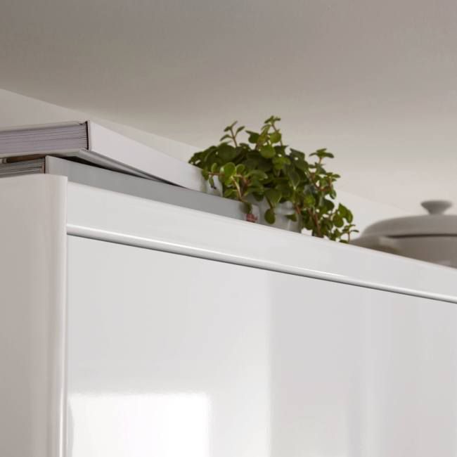 GoodHome Stevia / Garcinia afslutningsliste 240 x 3,5 cm i hvid højglans