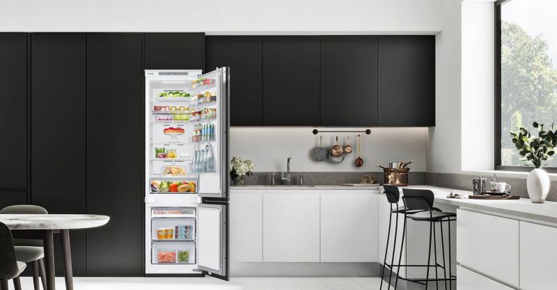 Indbygningskøleskab Samsung BRB30602FWW