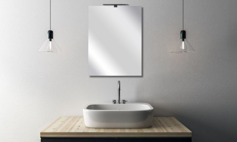 LED Spejl Amber 50x70 cm Sølv