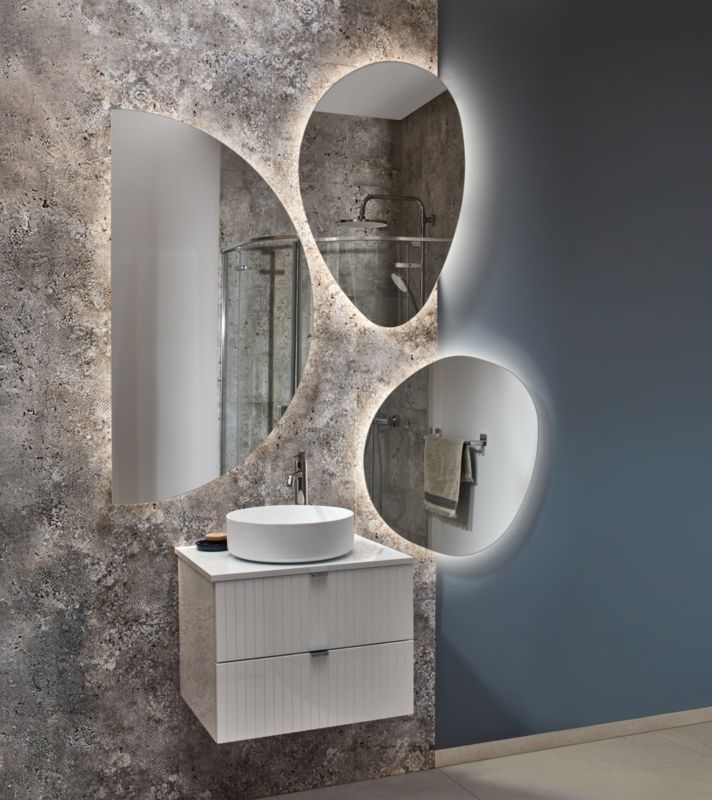 Rundt LED-spejl 70 x 70 cm Neutralt Lys IP44