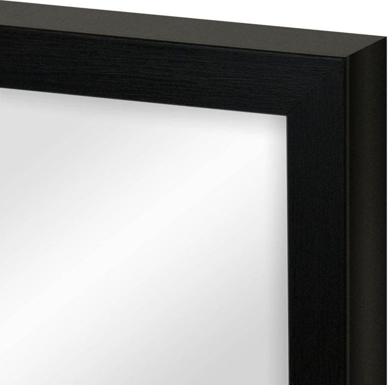 Knor spejl 50 x 70 cm i sort ramme