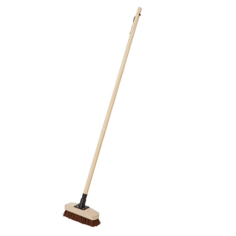Kosteffektiv kost med træskaft 23 cm
