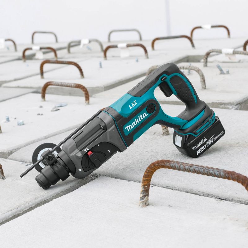 Makita DHR241Z 18 V akku-boremaskine med slagfunktion