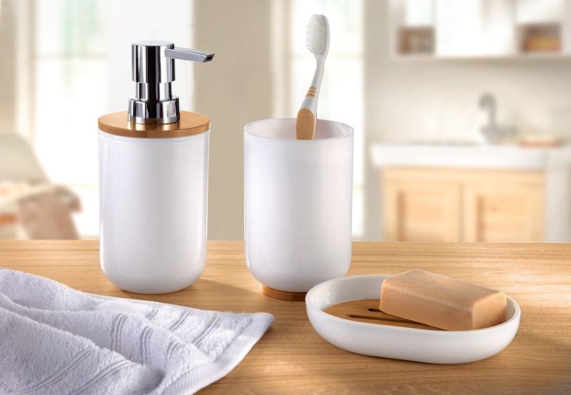Stående sæbeskål i bambus og plast hvid perforeret 12,2 x 7 cm