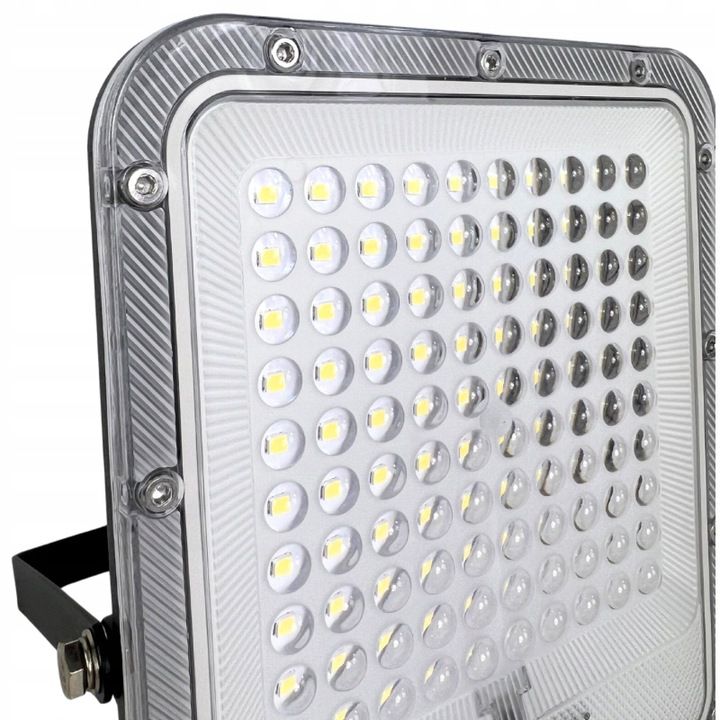 Germina 100W solcelledrevet LED-spot til udendørs brug IP65 med fjernbetjening, 1 sæt
