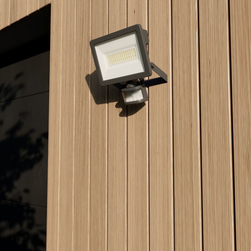 Naświetlacz LED Lucan 30 W Sort Bevægelsessensor