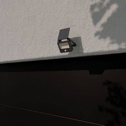 Solcellelampe 800 lm 5000 K IP44 Sort
